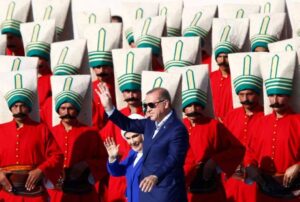„Нас и Турака много милиона“