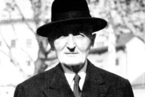 ШПИЈУН О КОМЕ СЕ МАЛО ЗНА: Божин Симић је био масон, уцењивао краља и Тита, са Црном Руком организовао убиство Обреновића!